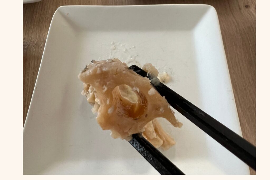 やわらかく煮た輪切りの蓮根